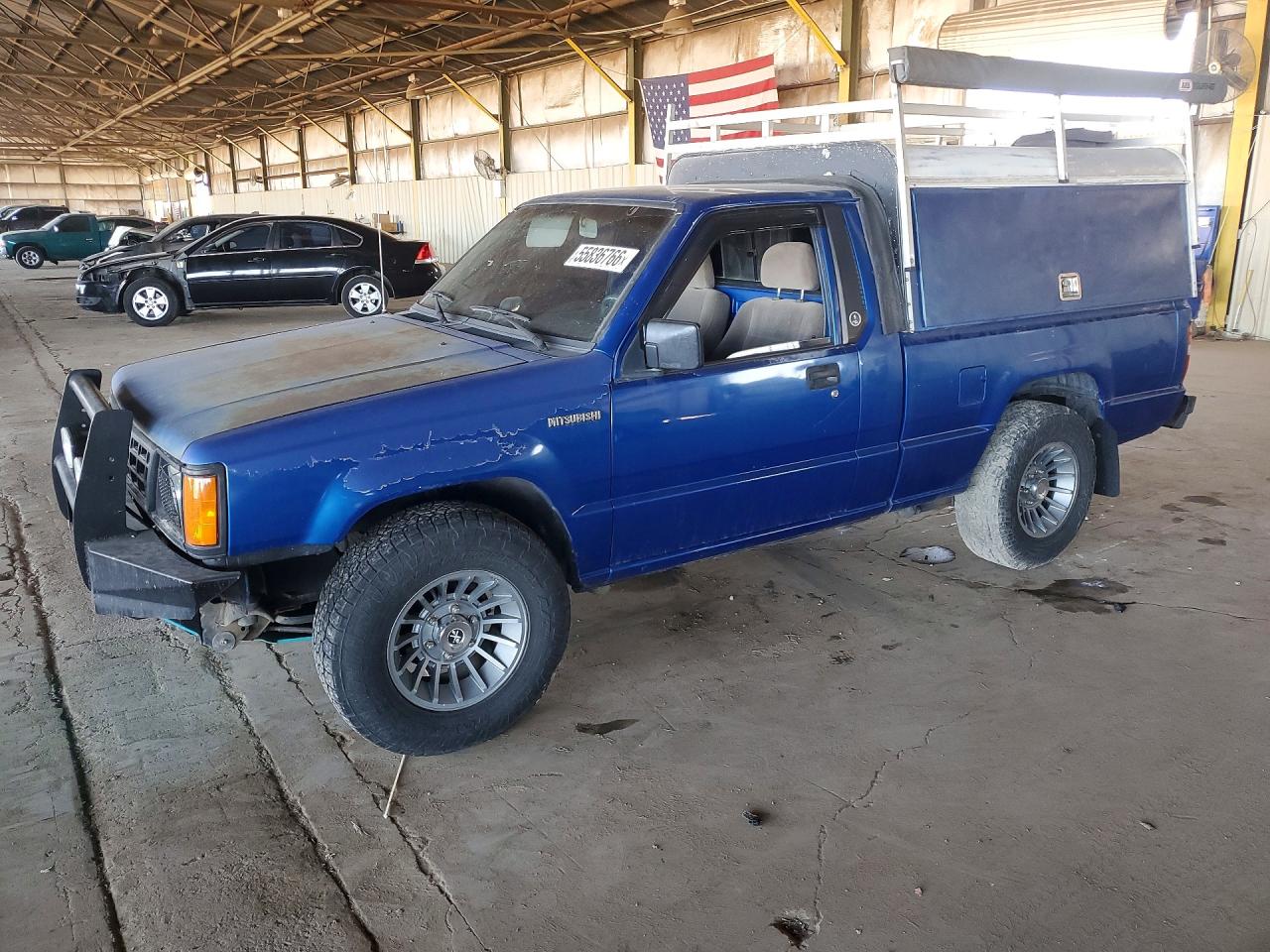Salvage Mitsubishi Mighty Max Image