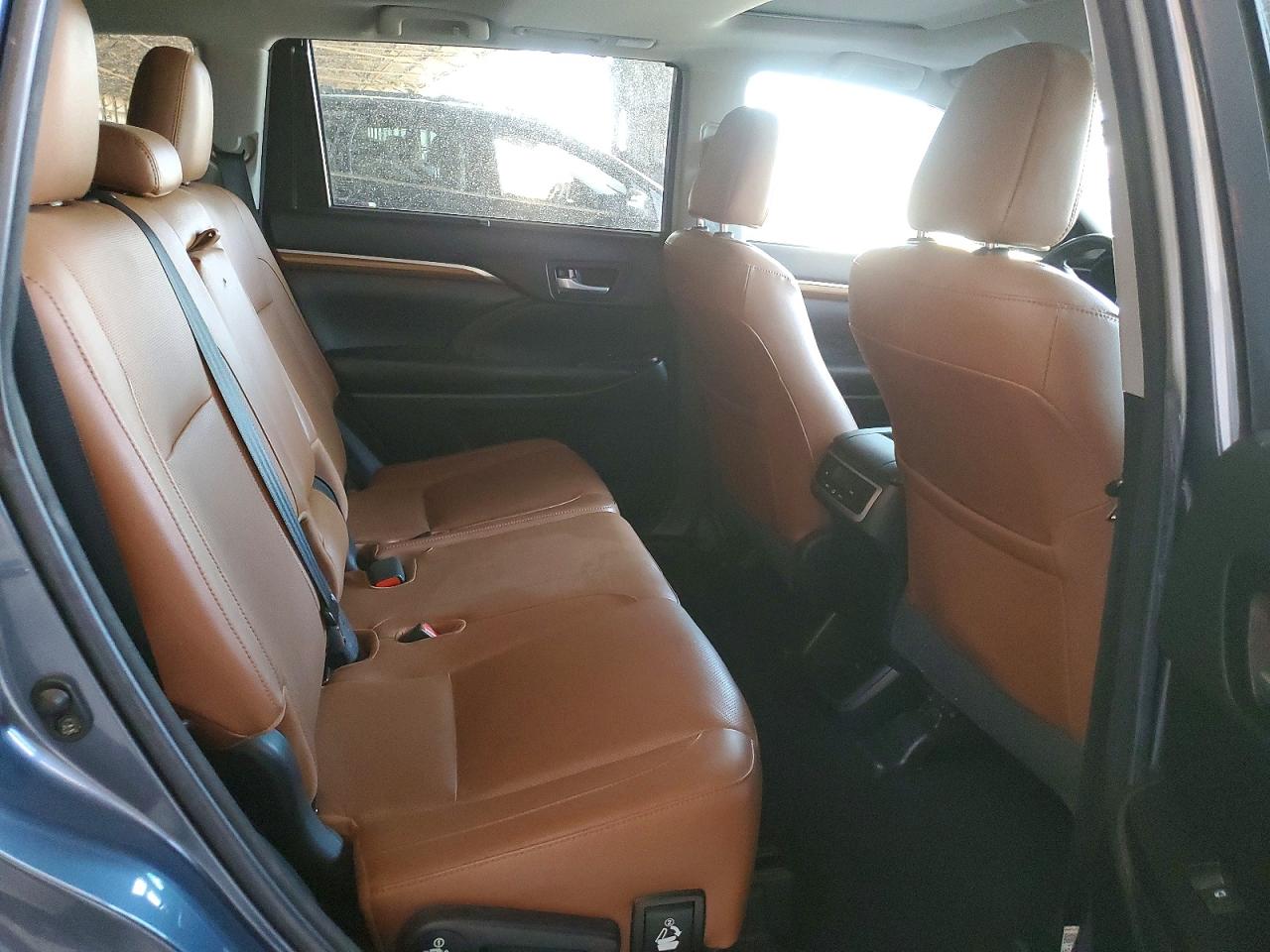 Toyota Highlander Limited