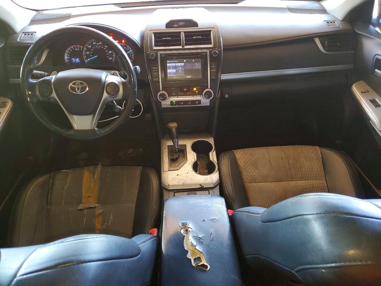 Toyota Camry L