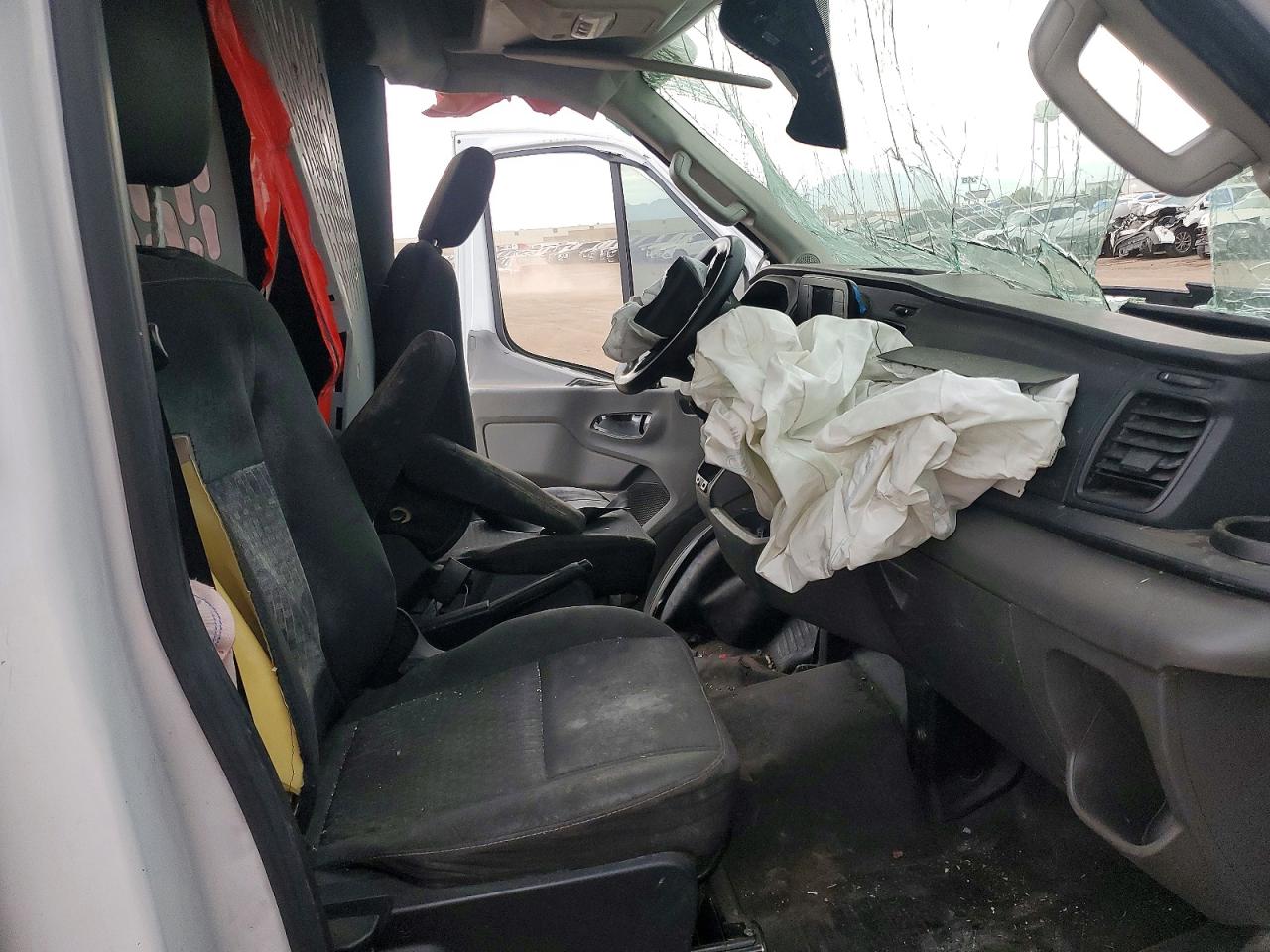 Ford Transit T-250