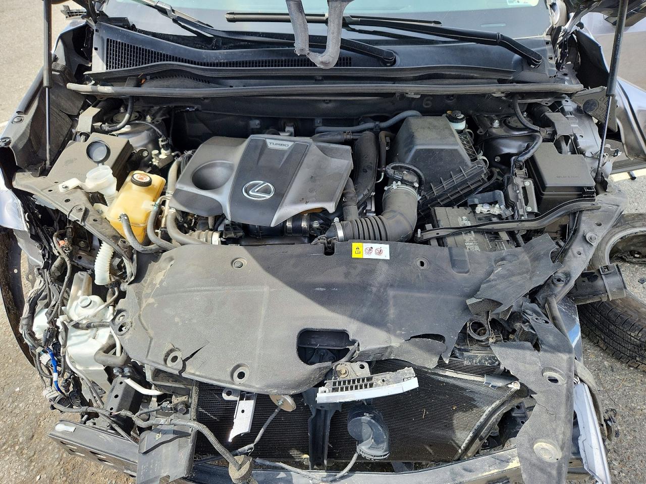 Lexus NX Base