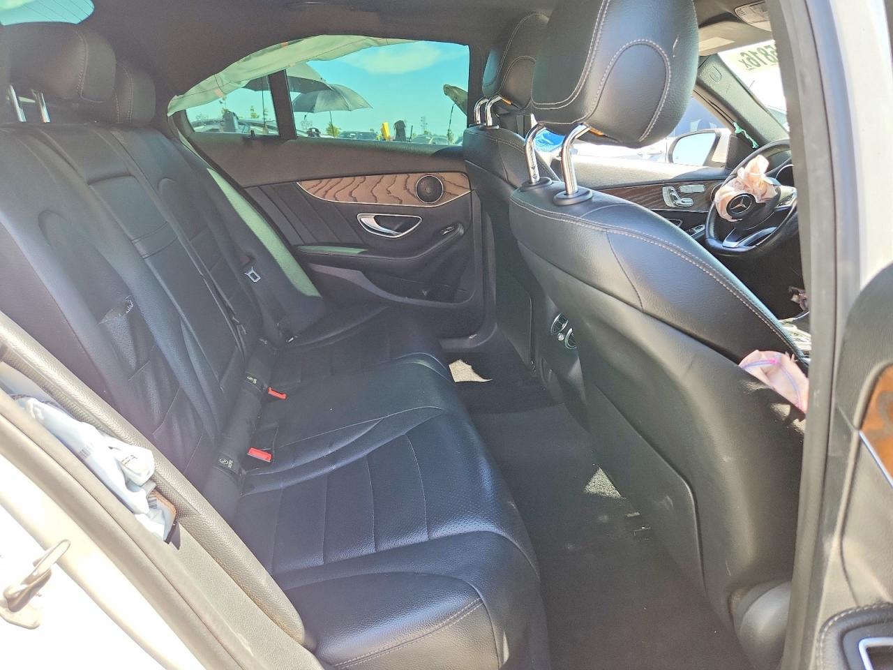 Mercedes-Benz C-Class 300