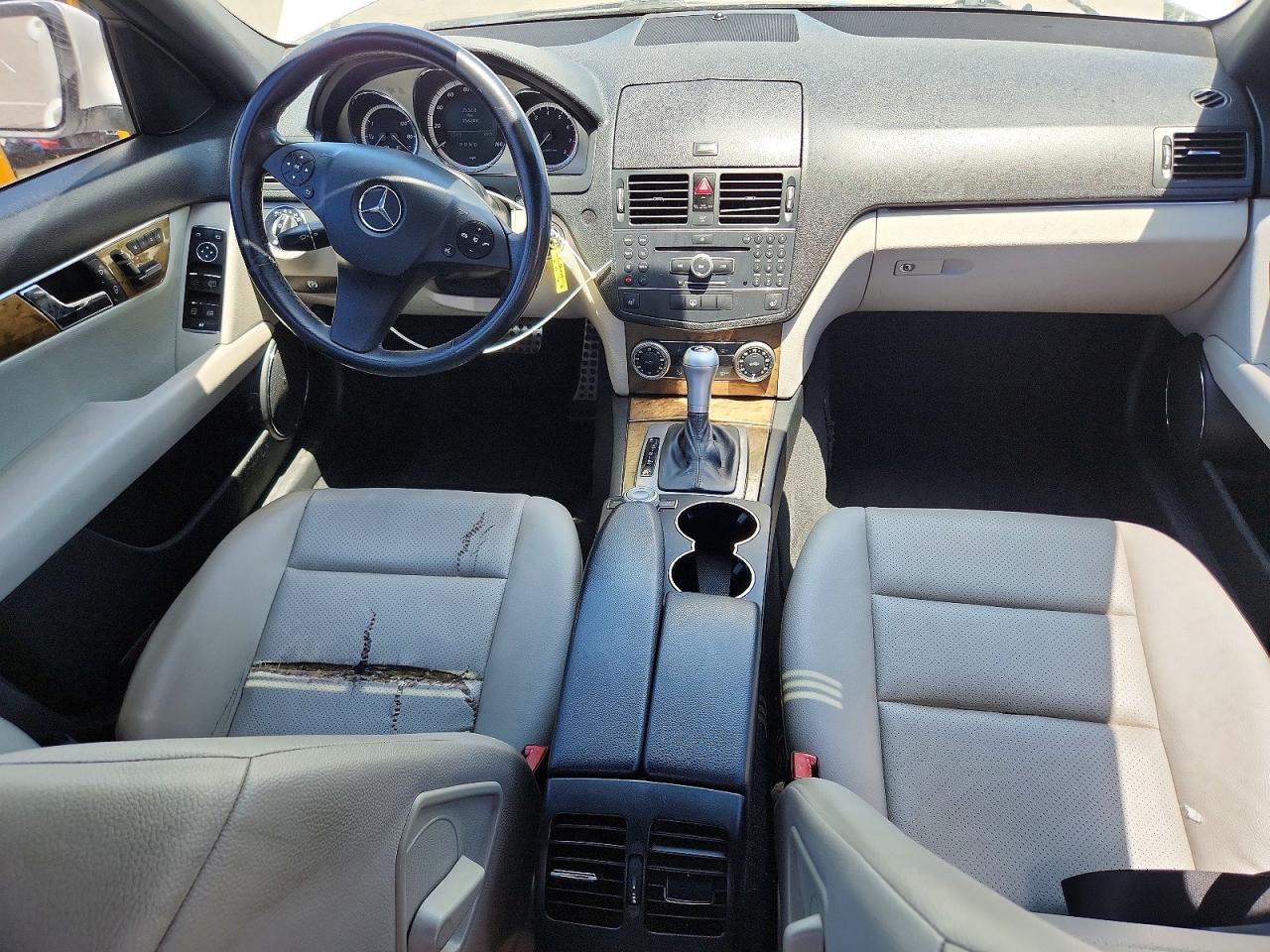 Mercedes-Benz C-Class 350
