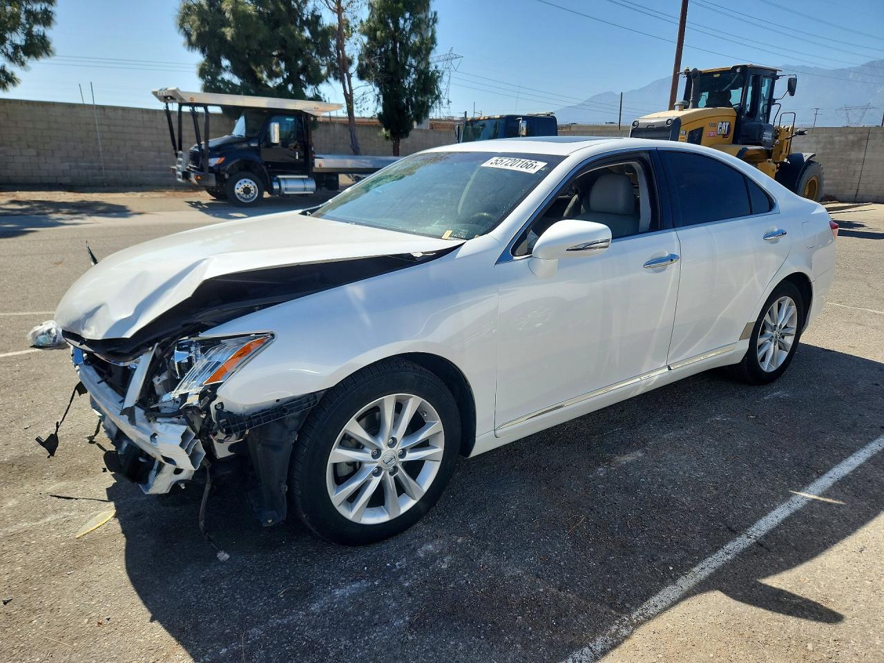 Salvage Lexus Es Image