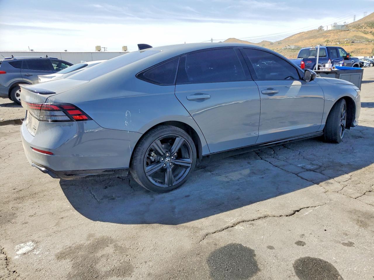 Honda Accord Hybrid Sport-l
