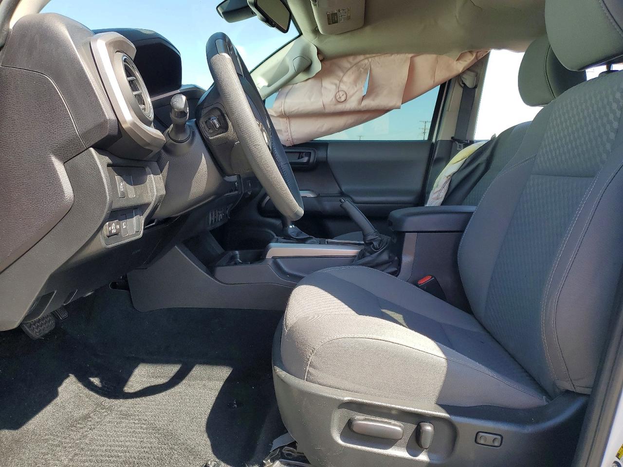 Toyota Tacoma Sr5 V6