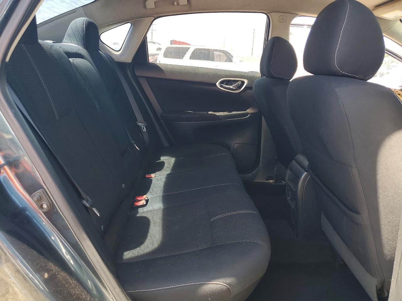 Nissan Sentra S
