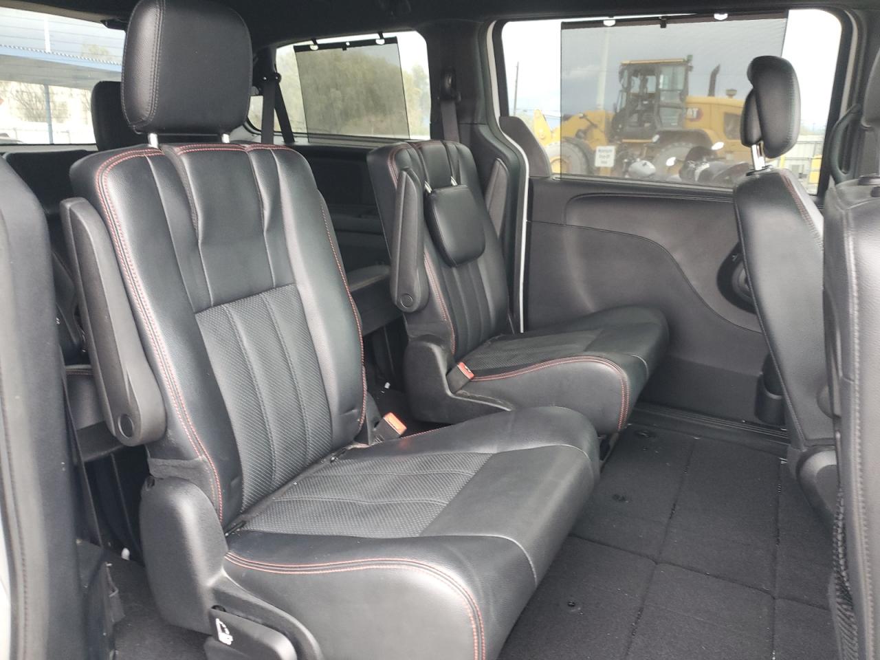 Dodge Caravan R