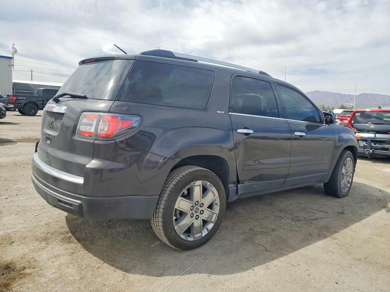 GMC Acadia Slt-2