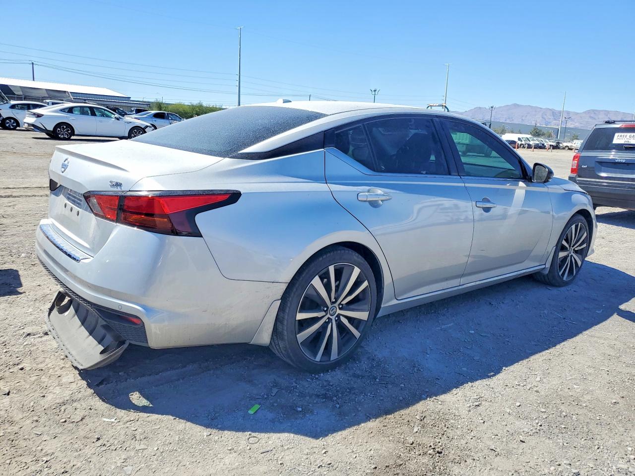 Nissan Altima Sr