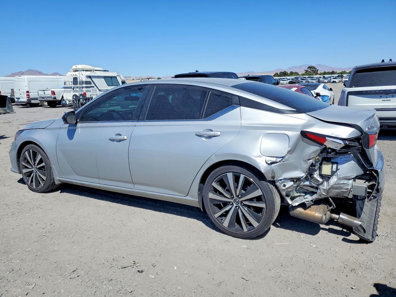 Nissan Altima Sr