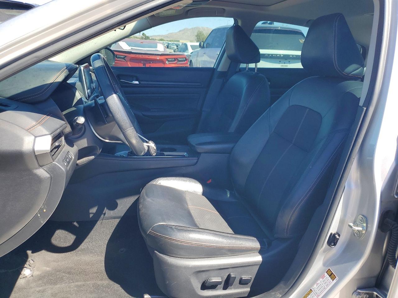 Nissan Altima Sr