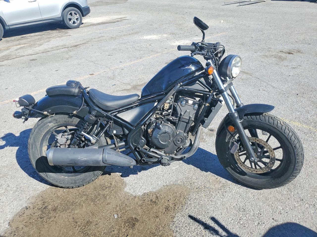 Salvage Honda Cm Cycle Image