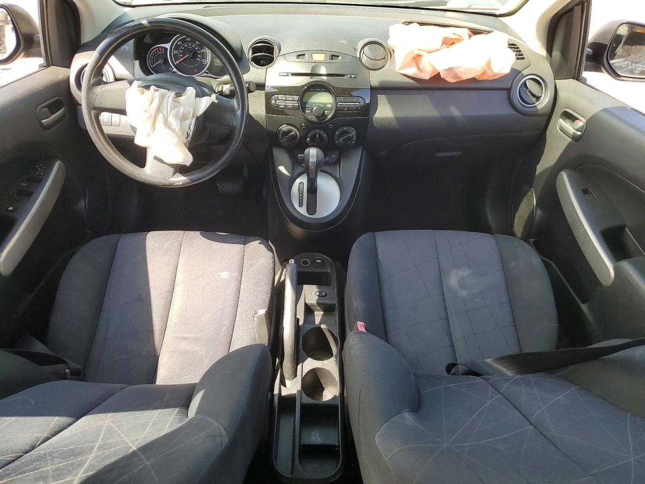 Mazda 2 Sport