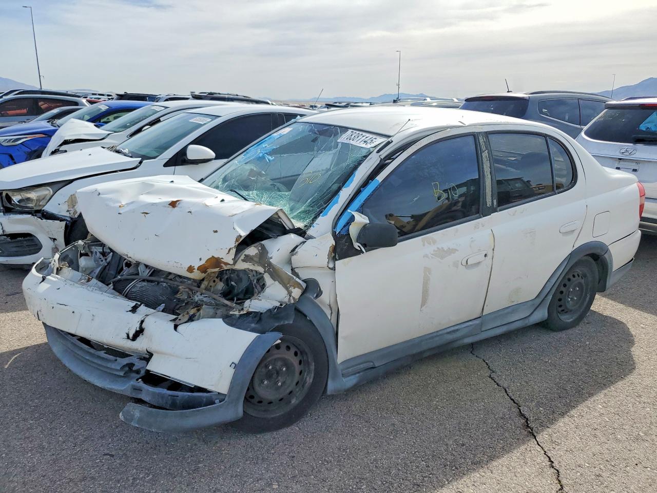 Salvage Toyota ECHO Image