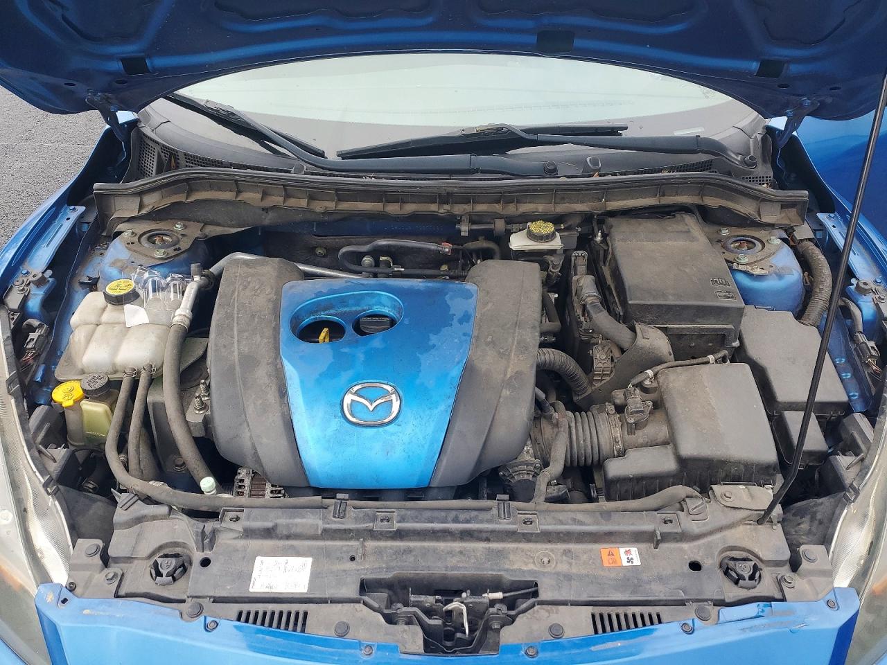 Mazda 3 I