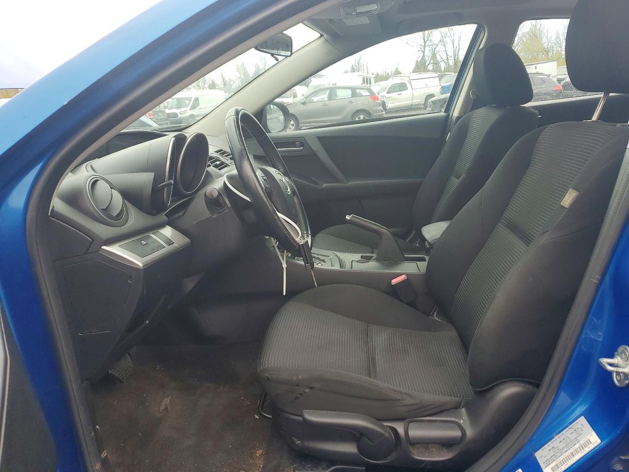 Mazda 3 I