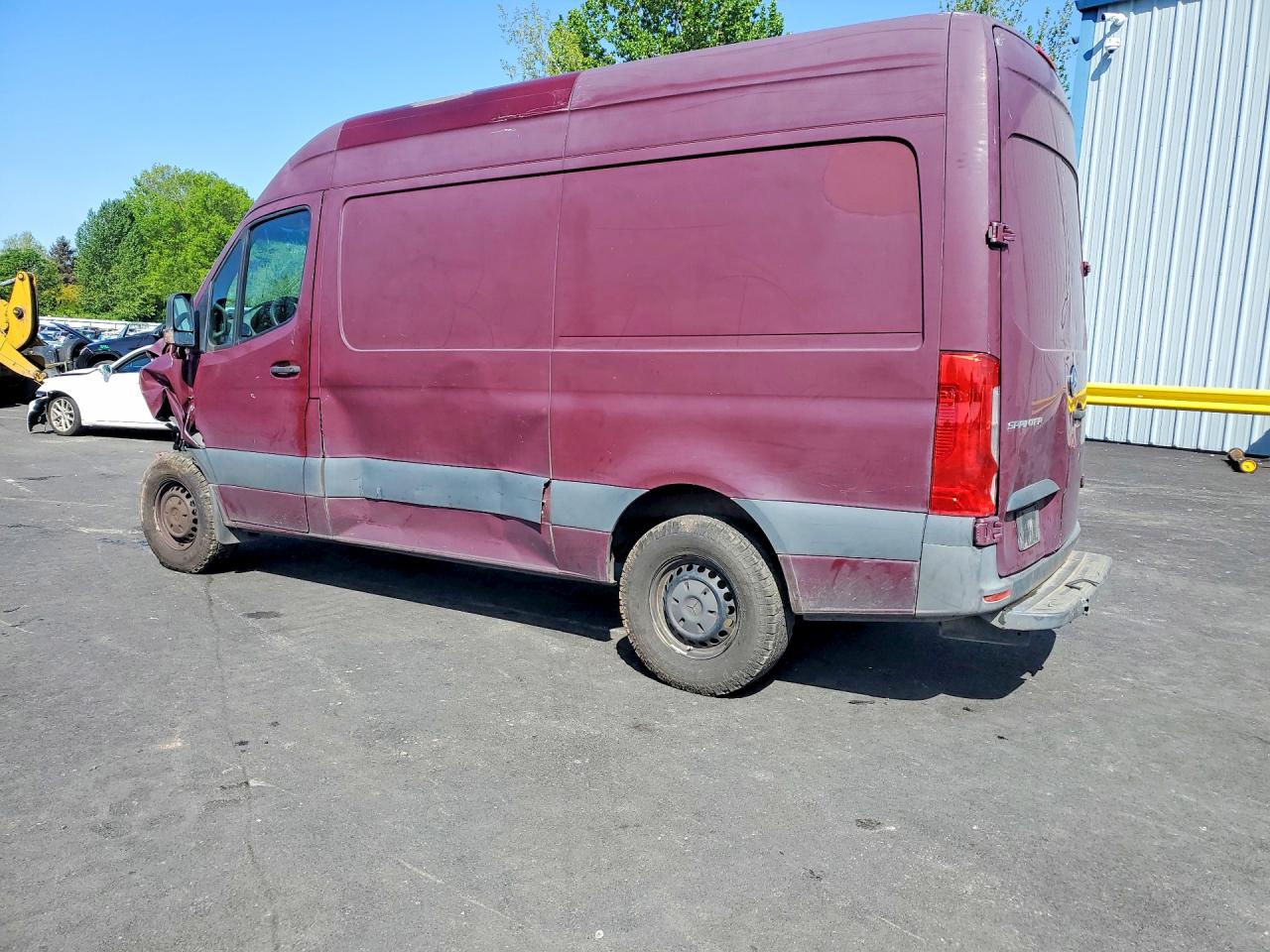 Mercedes-Benz Sprinter 2500