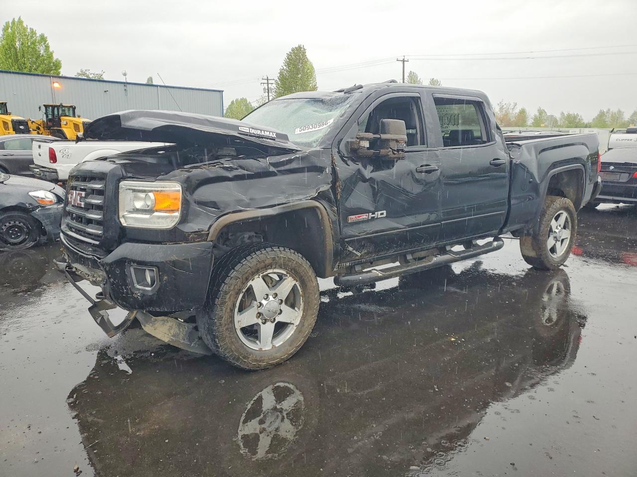 Salvage GMC Sierra Image