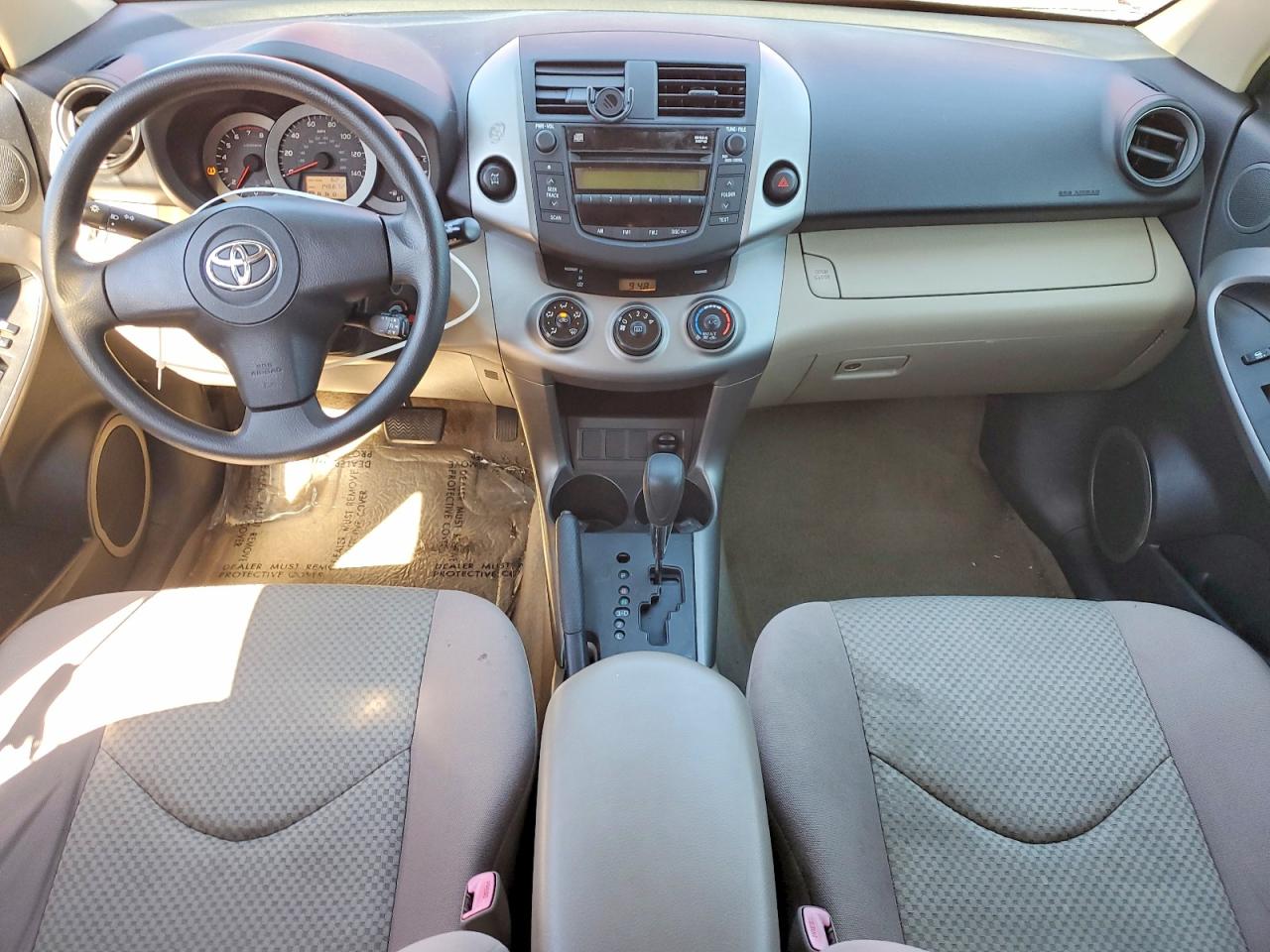 Toyota RAV4 Base