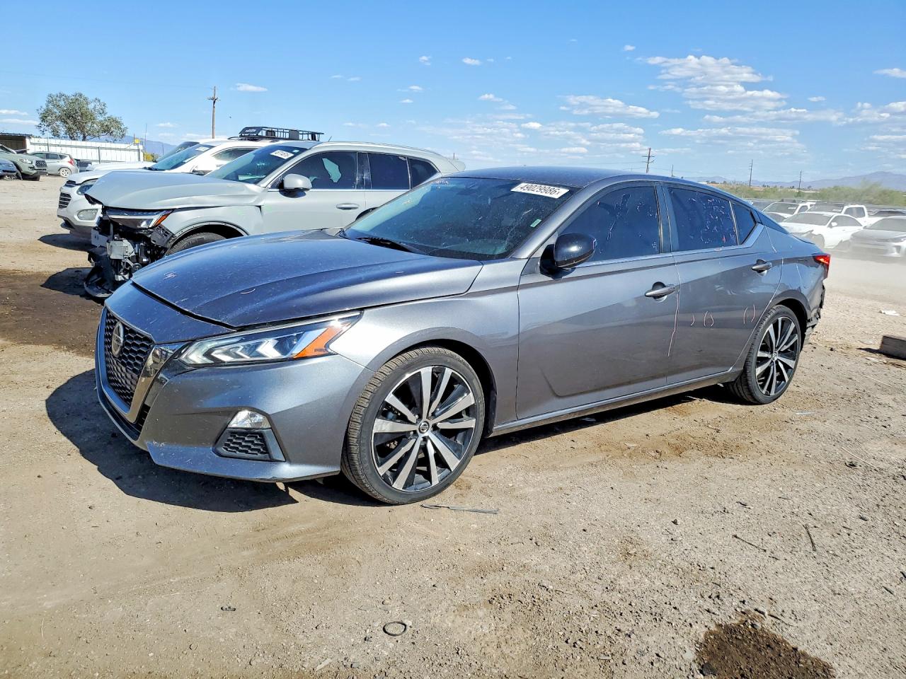 Salvage Nissan Altima Image