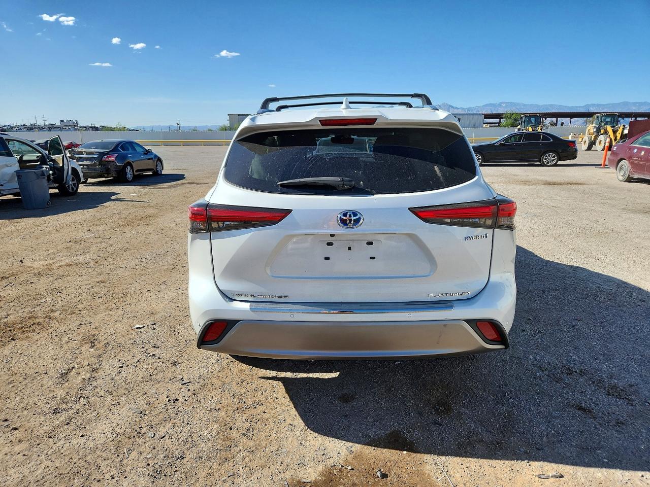 Toyota Highlander Hybrid Platinum