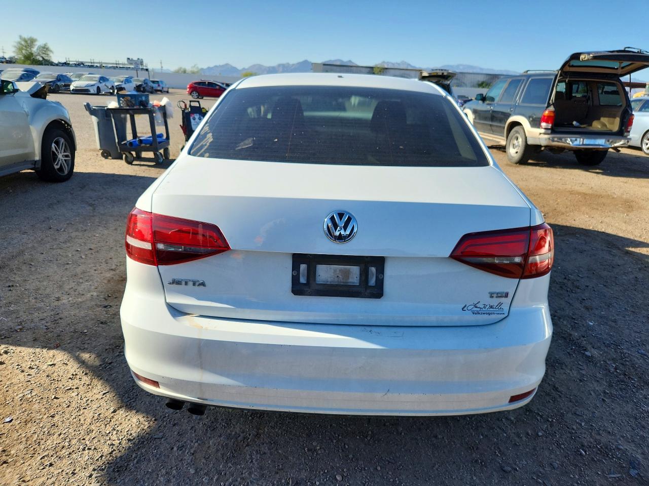 Volkswagen Jetta S