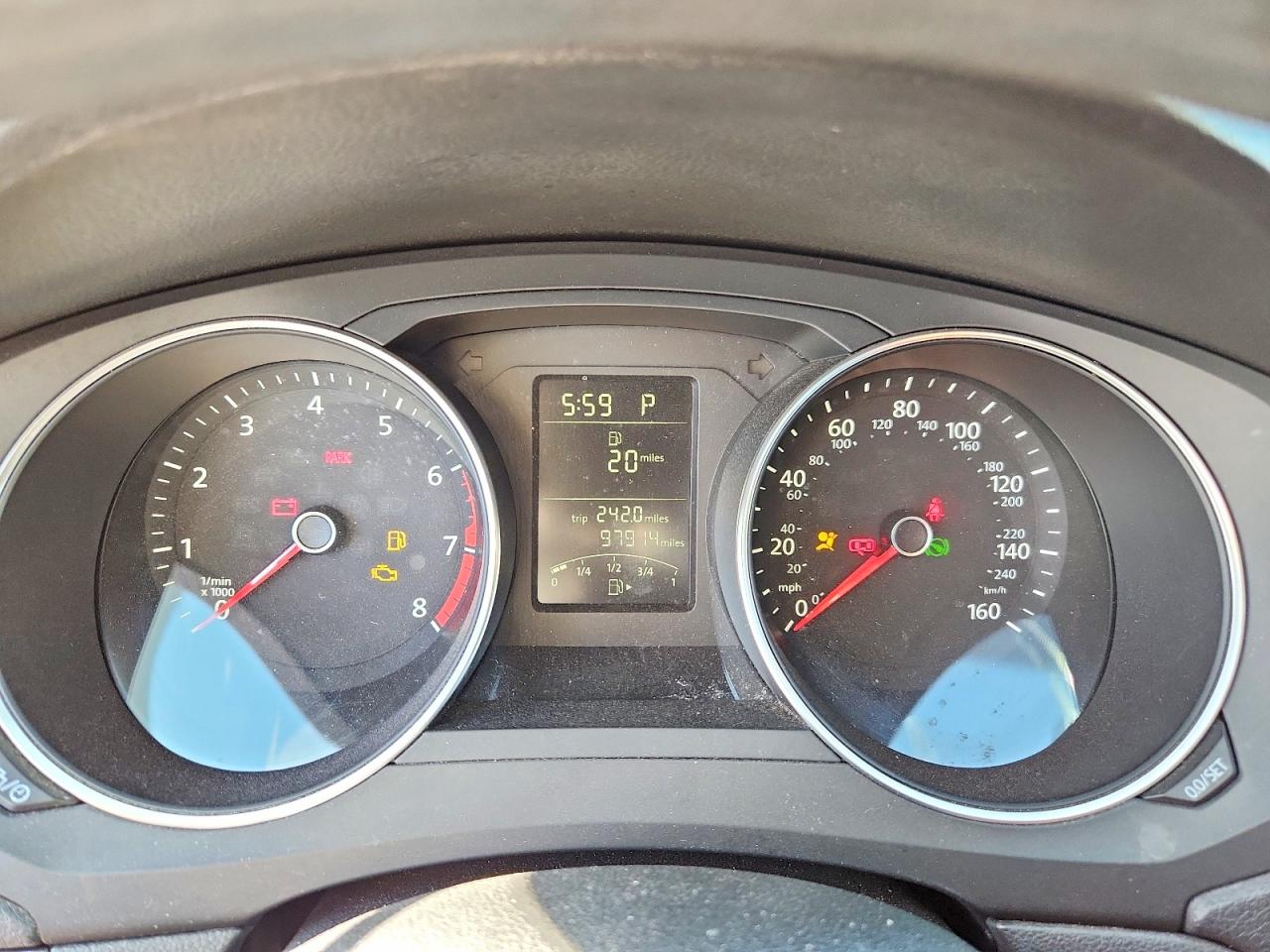 Volkswagen Jetta S