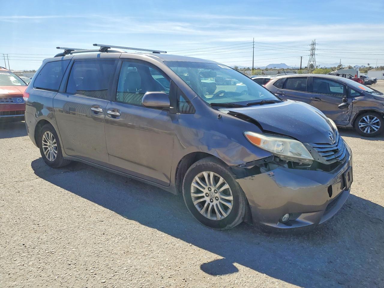 Toyota Sienna Xle