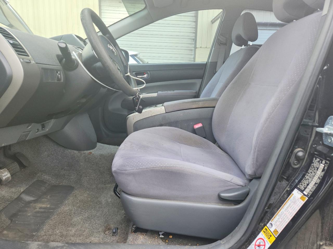 Toyota Prius Base