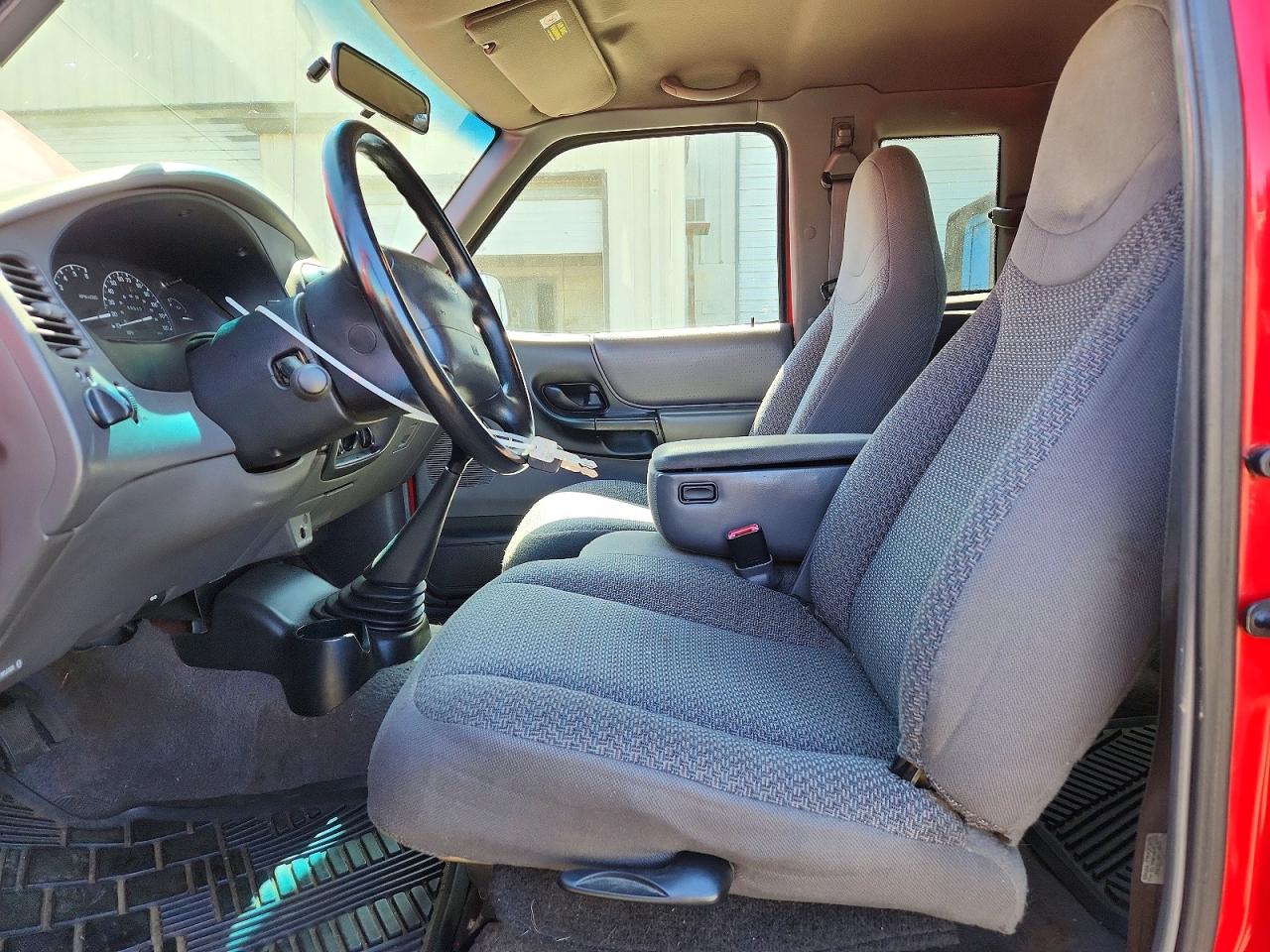 Ford Ranger Super Cab
