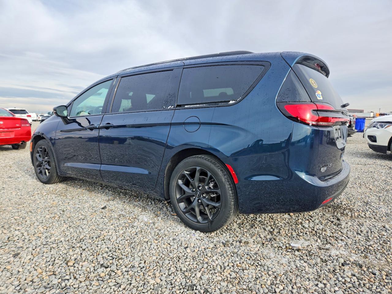 Chrysler Pacifica Touring L