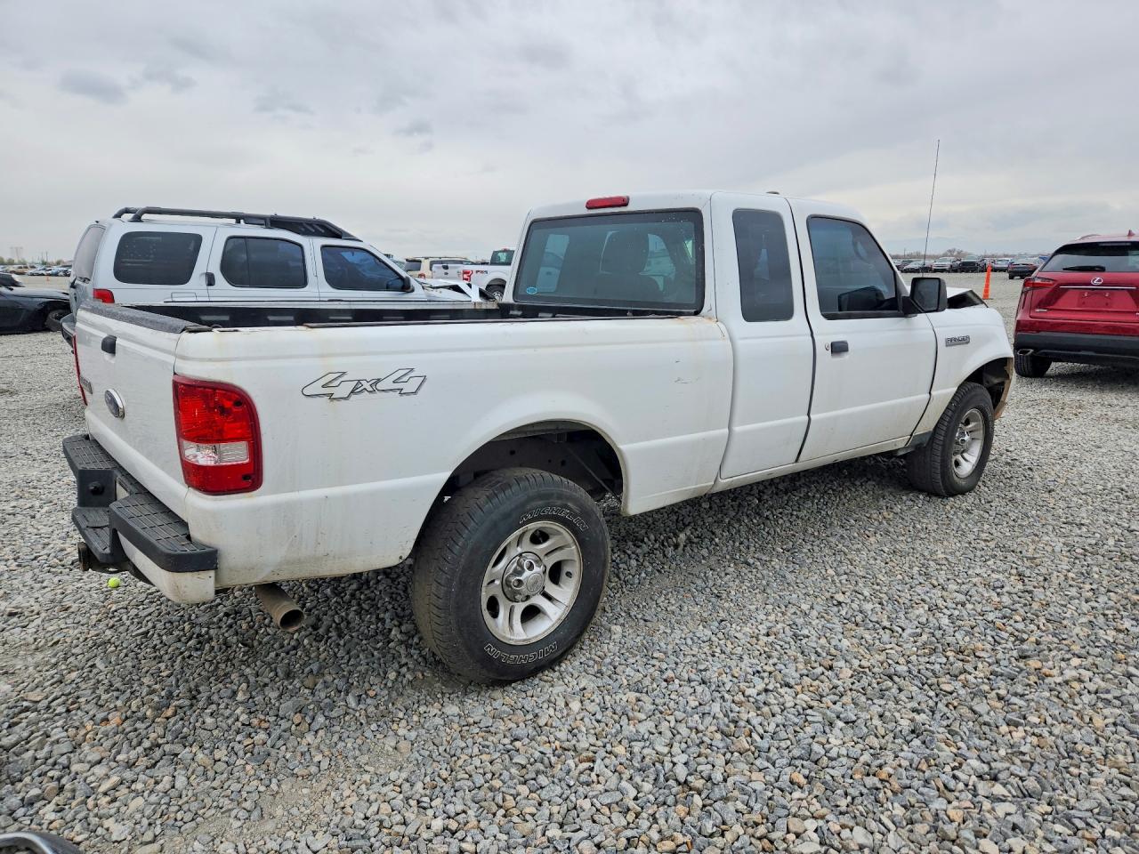 Ford Ranger Super Cab