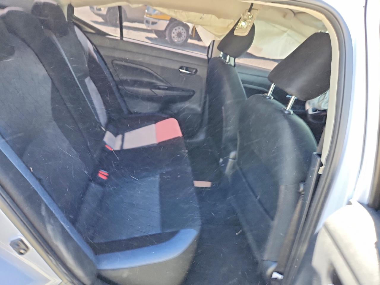 Nissan Versa Sv