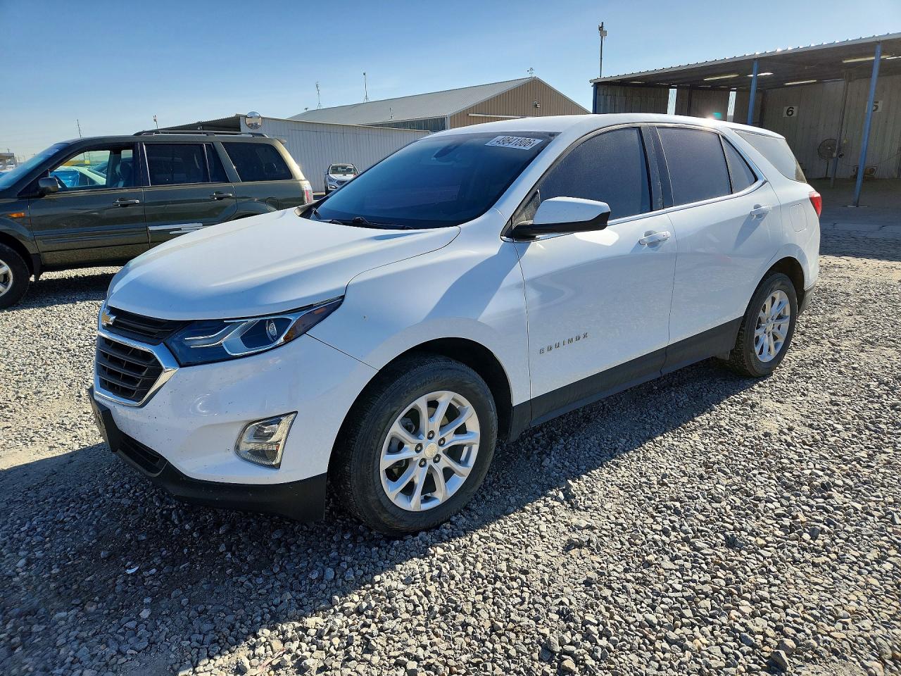 Salvage Chevrolet Equinox Image