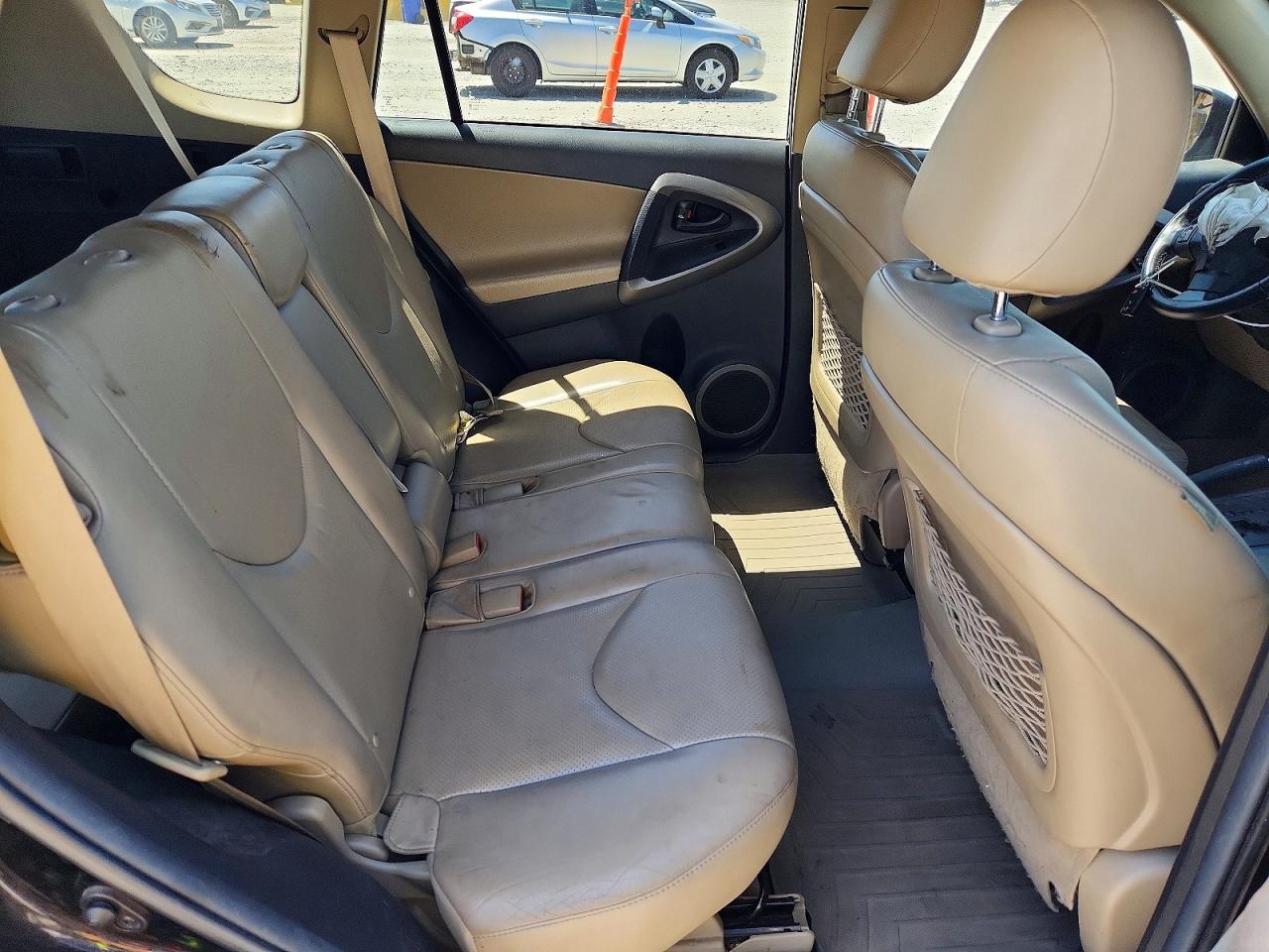 Toyota RAV4 Limited