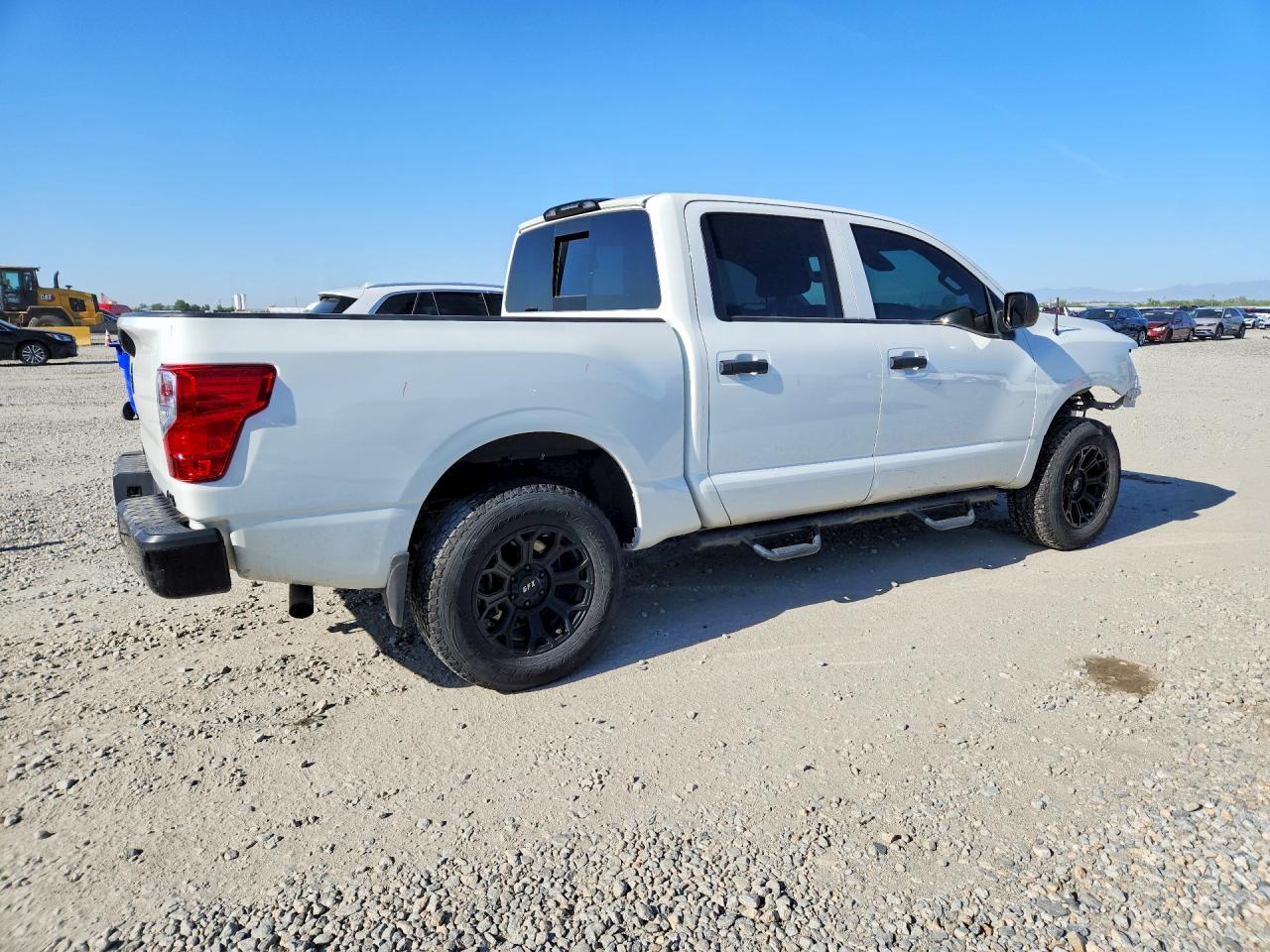 Nissan Titan S