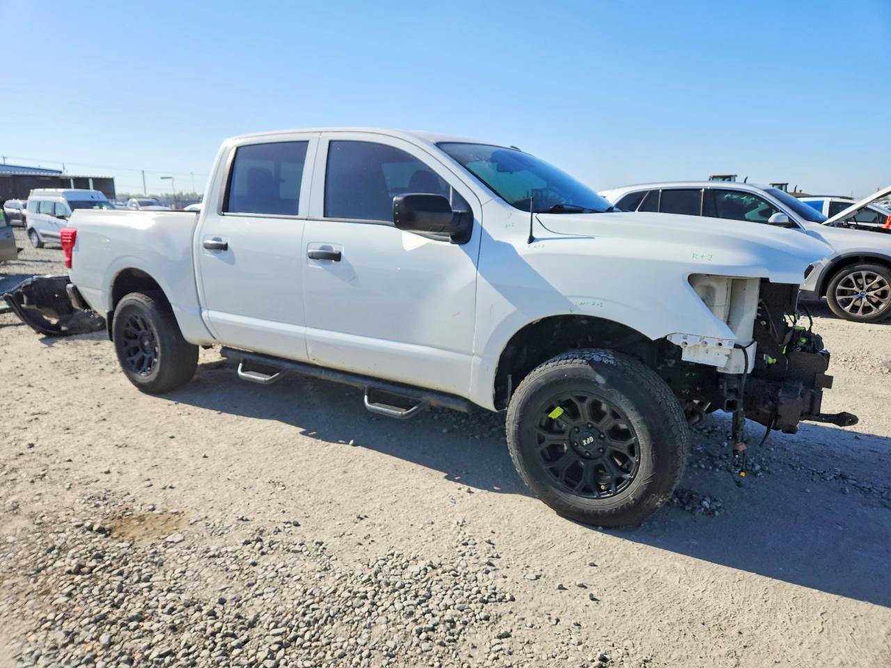 Nissan Titan S