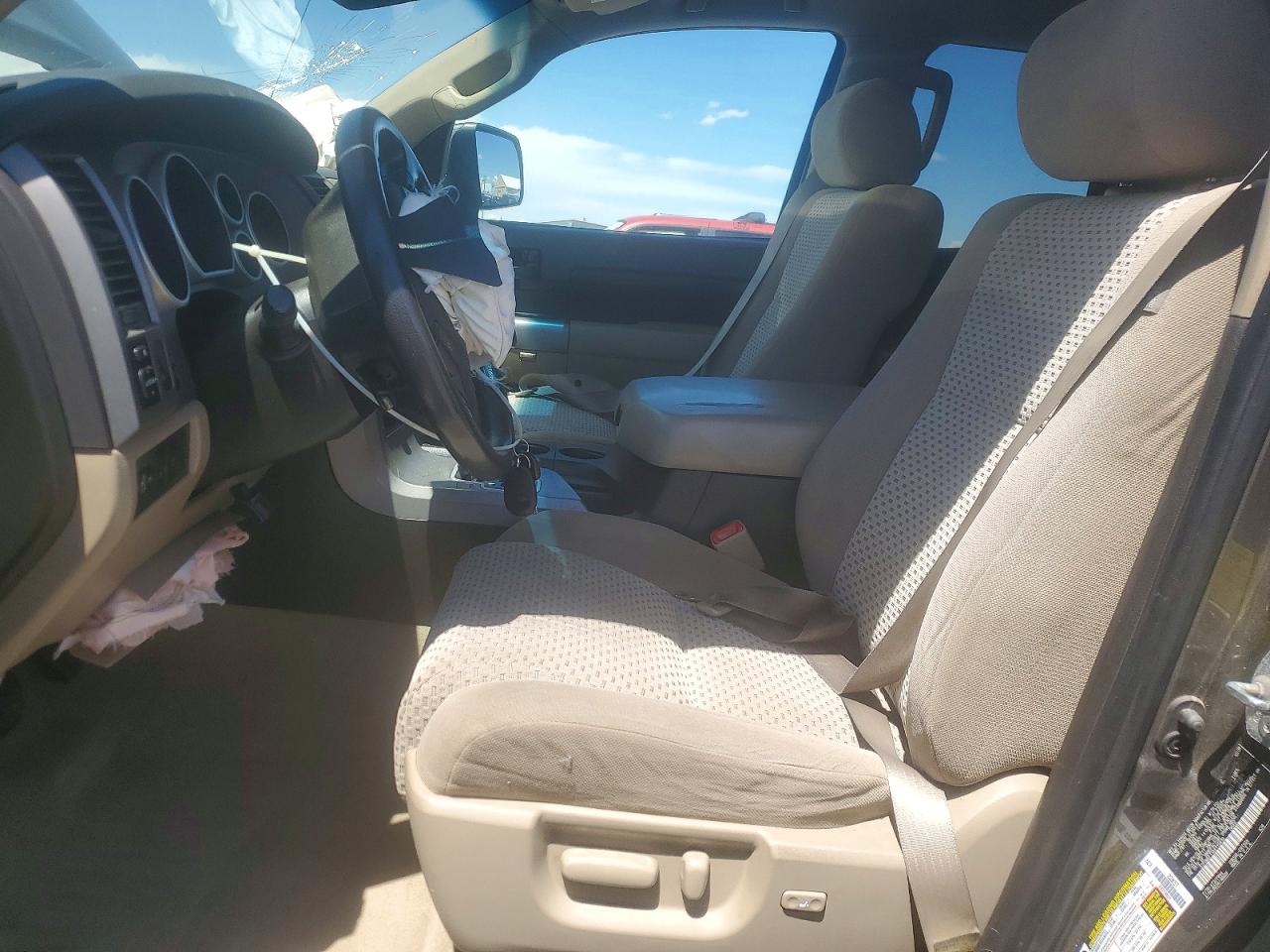Toyota Tundra Double Cab Sr5