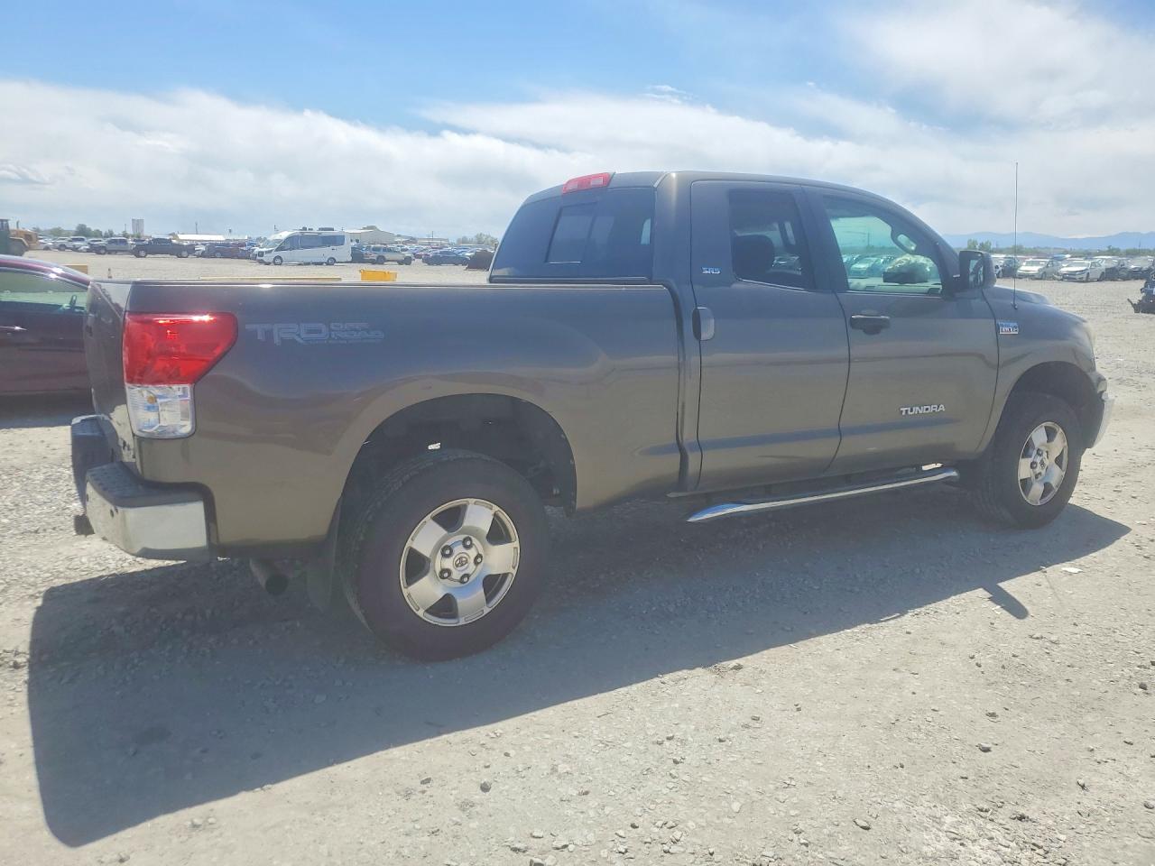 Toyota Tundra Double Cab Sr5