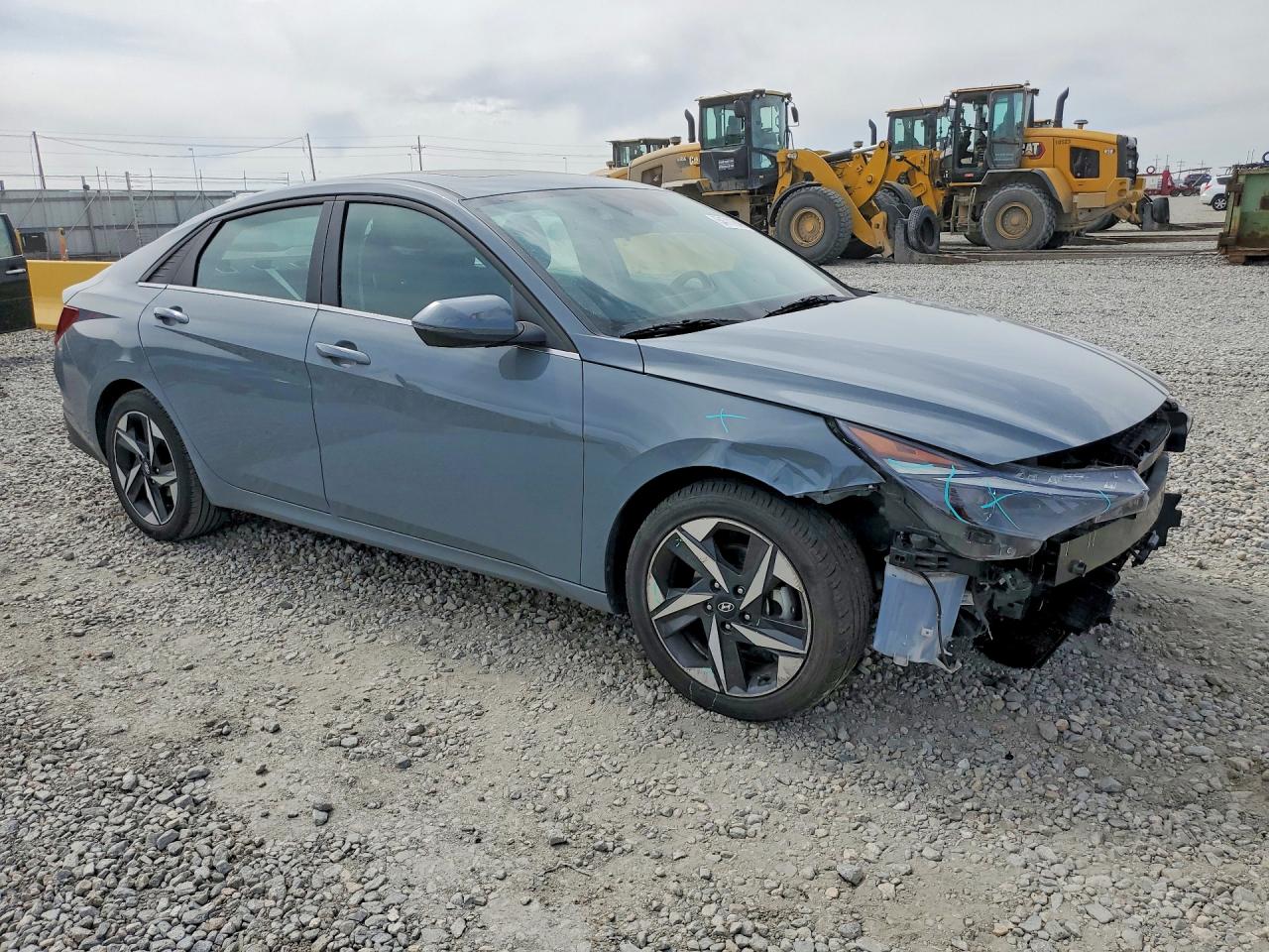 Hyundai ELANTRA Sel