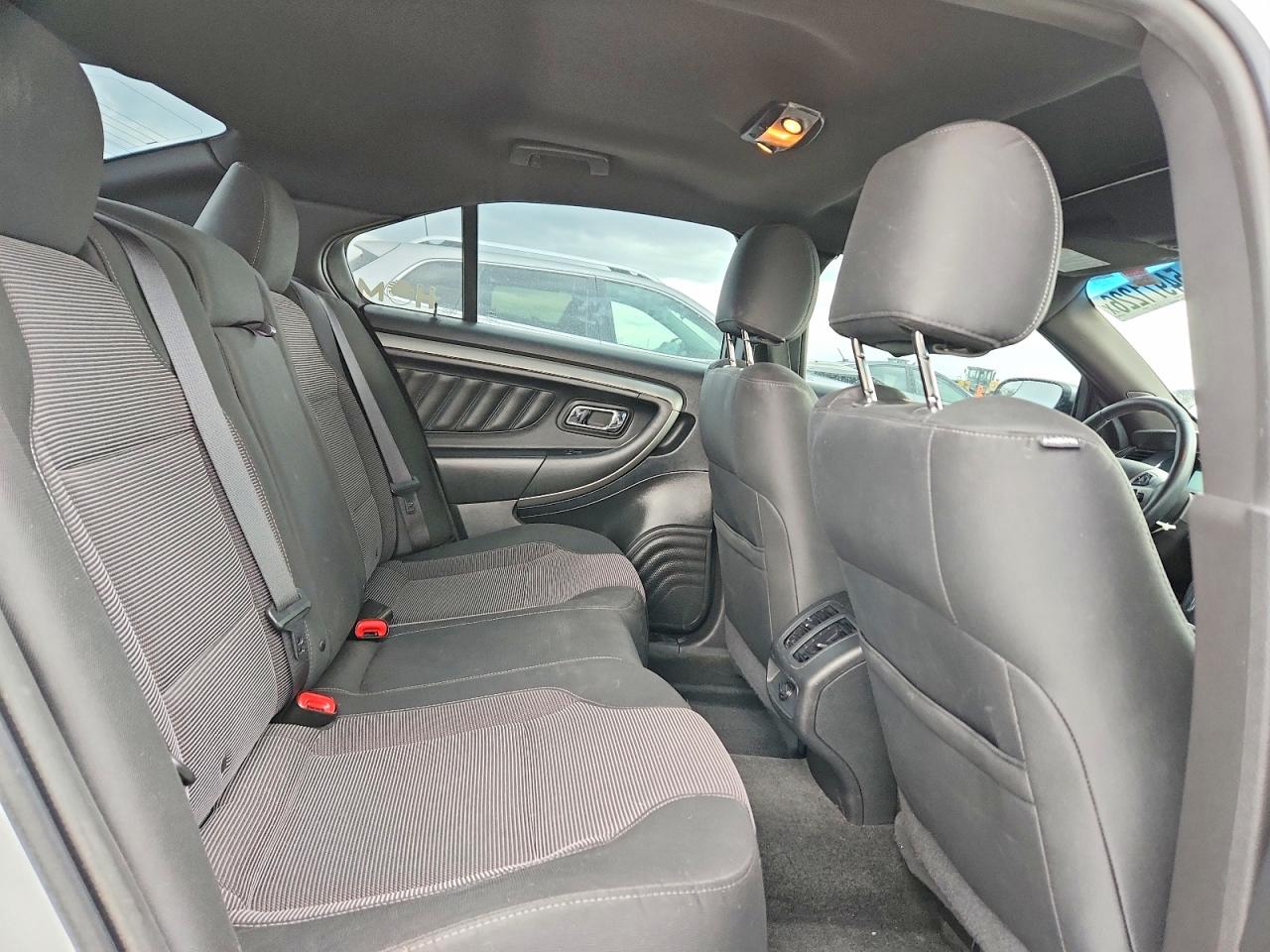 Ford Taurus Sel