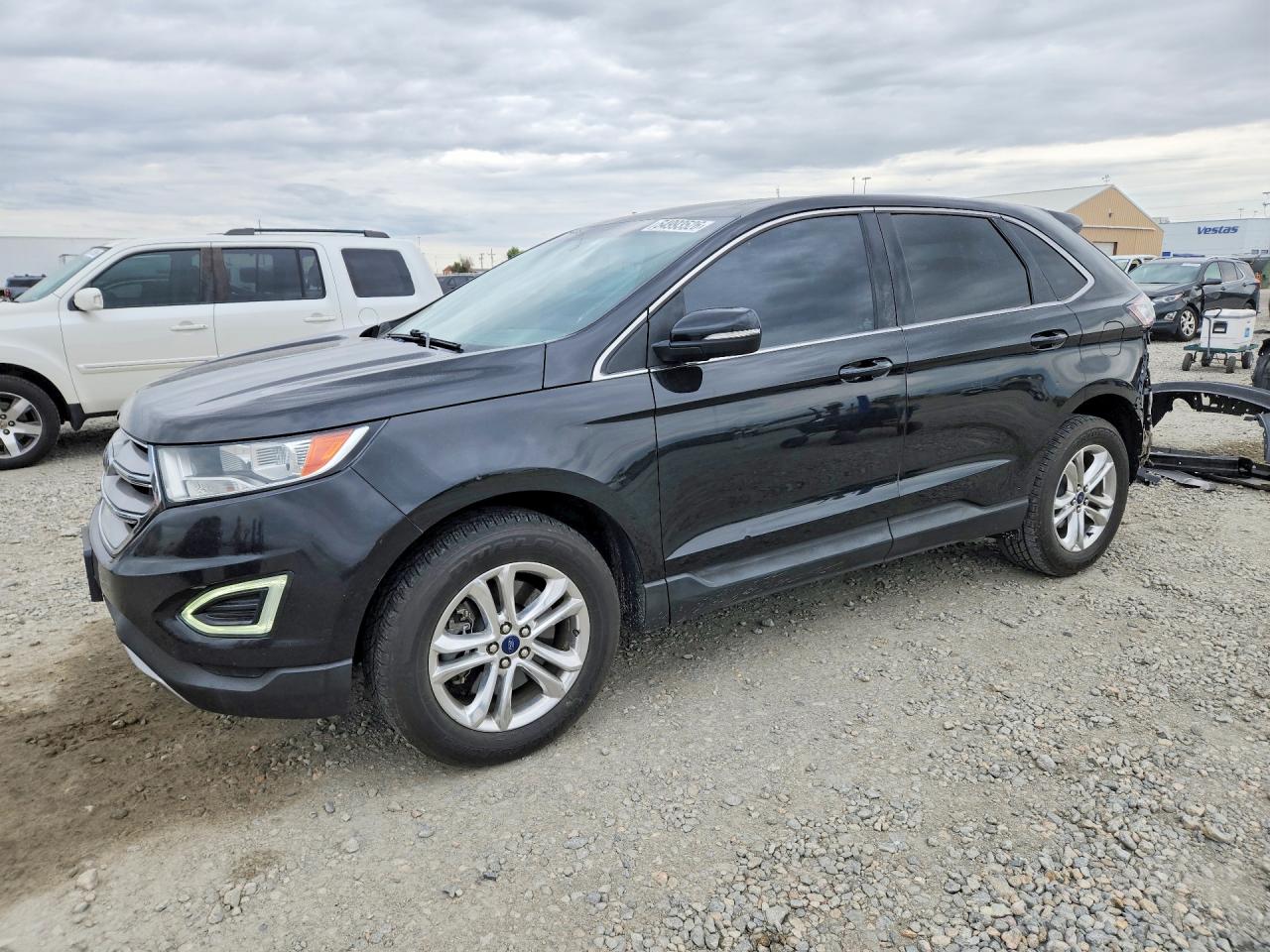 Salvage Ford Edge Image