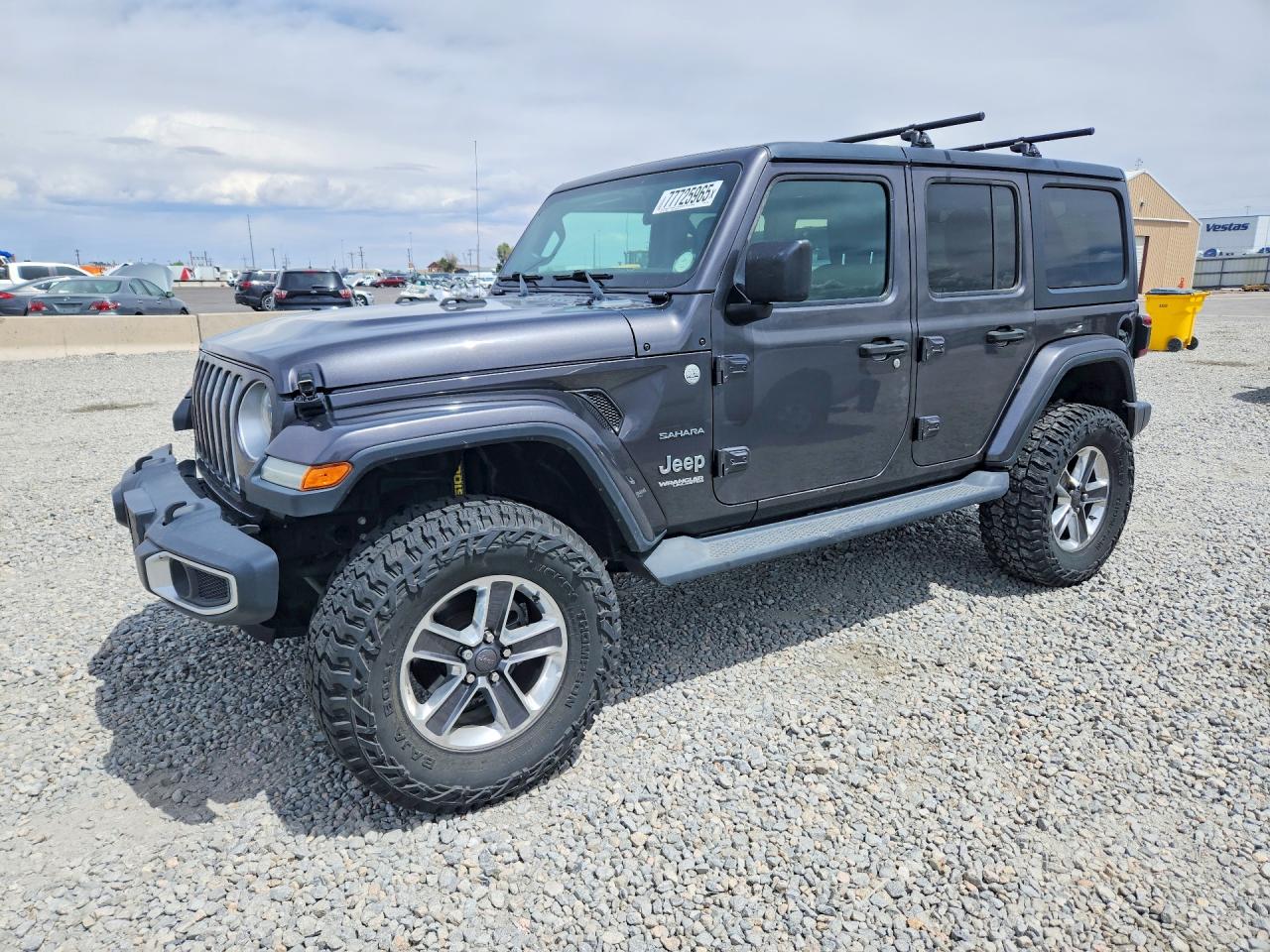 Salvage Jeep Wrangler Image