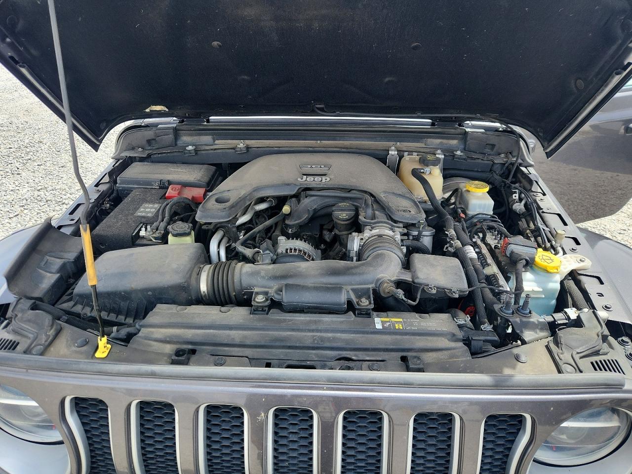 Jeep Wrangler Sahara