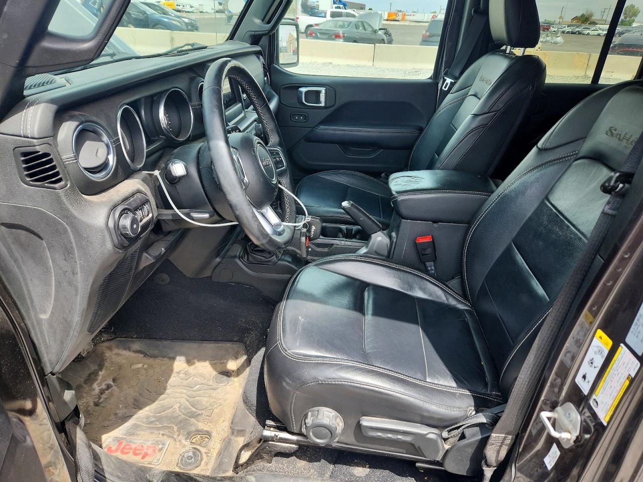 Jeep Wrangler Sahara