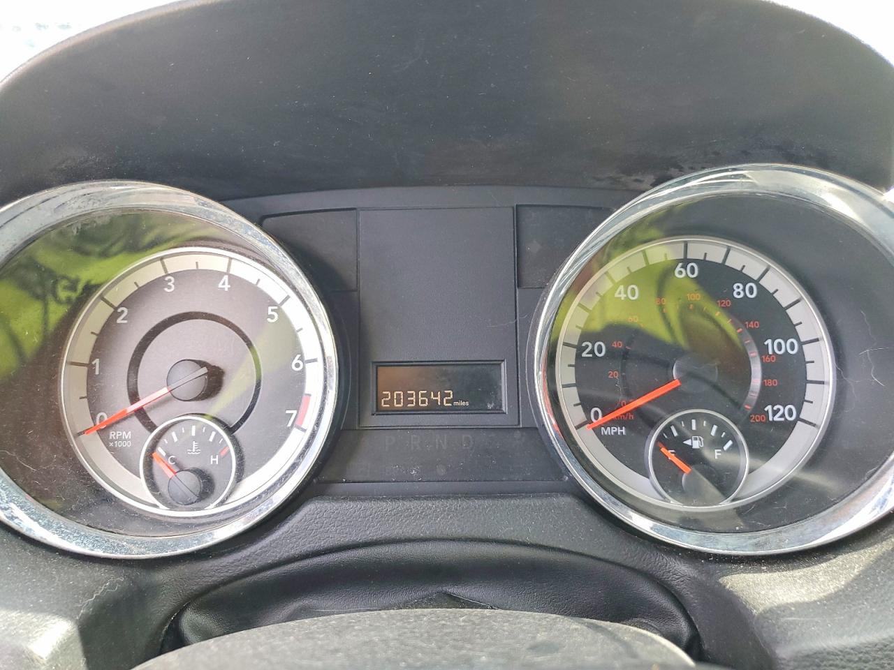 Dodge Caravan Sxt
