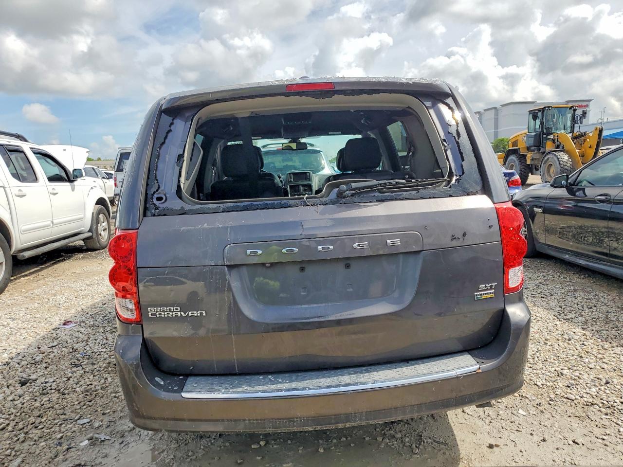 Dodge Caravan Sxt