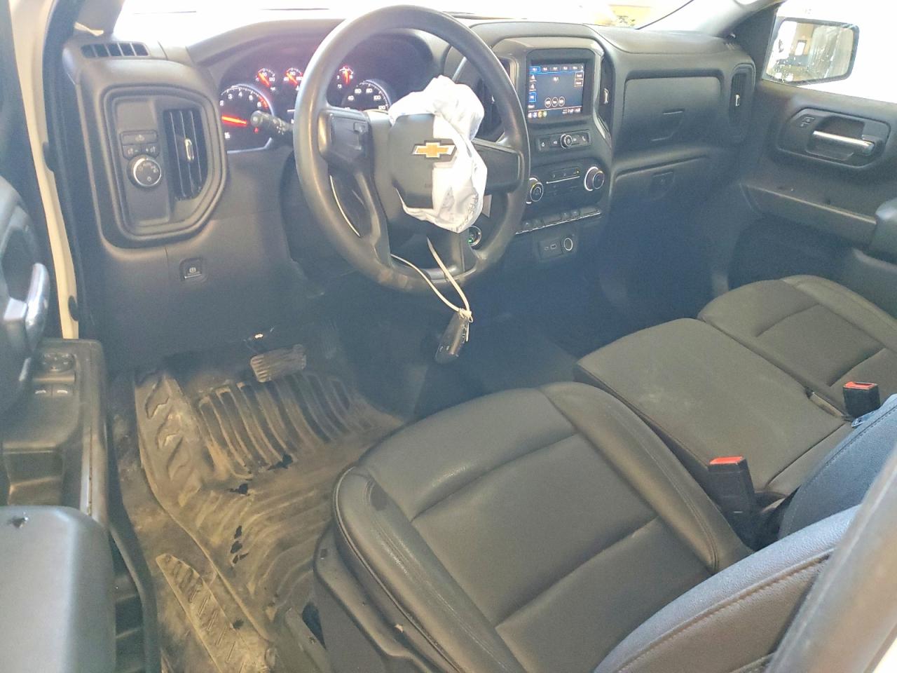 Chevrolet Silverado C1500