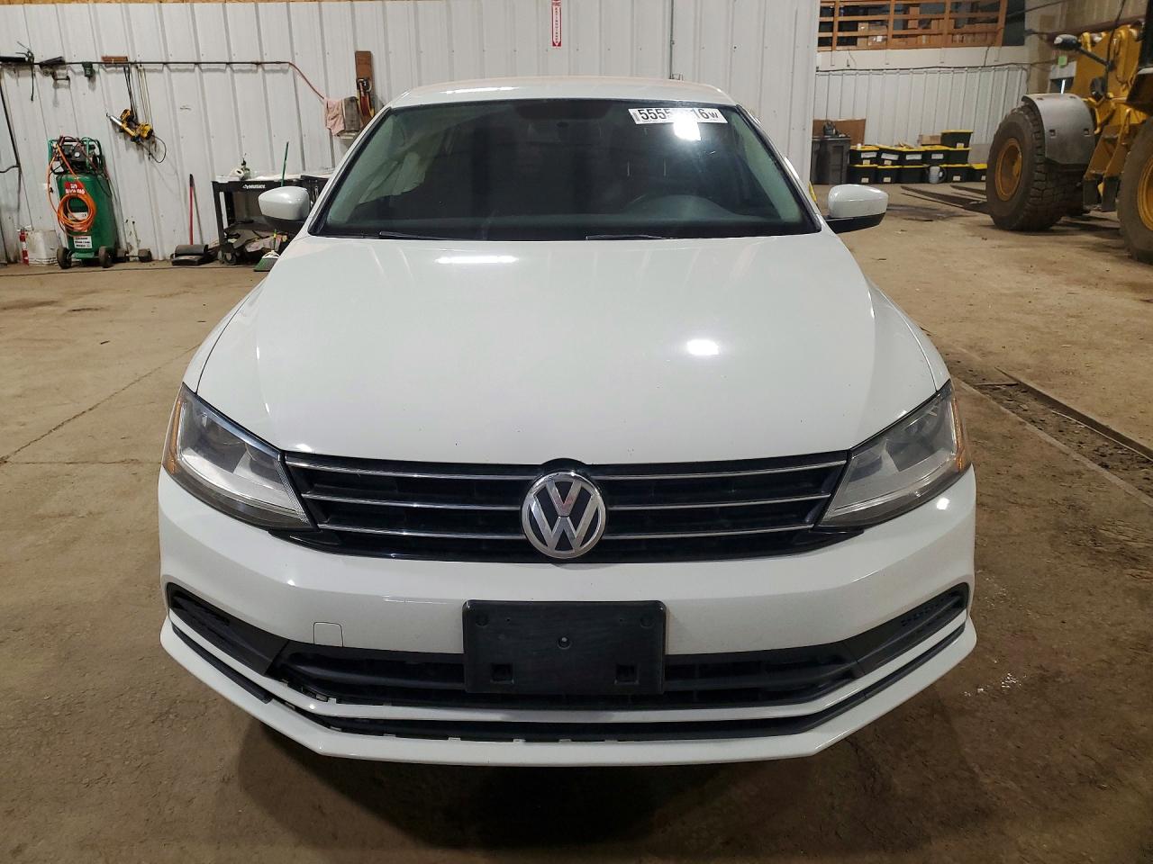 Volkswagen Jetta S